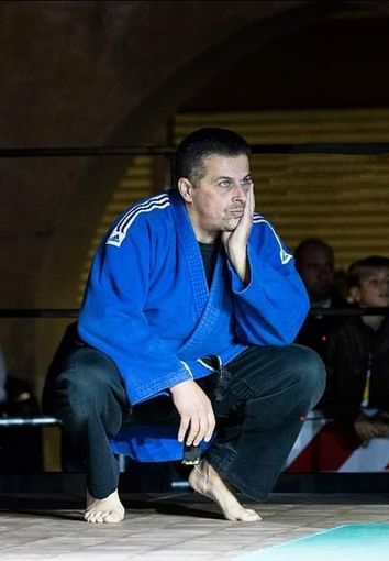 Addio a Vito Valente, maestro di ju-jitsu: aveva 59 anni Addio a Vito Valente, maestro di ju-jitsu: aveva 59 anni