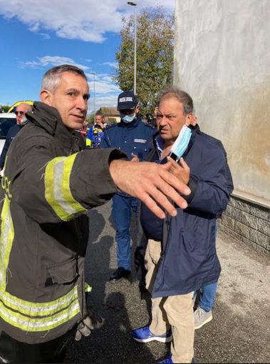 Corsaro: "Ondata di maltempo epocale. Molti danni, ma ora la priorità è evitare problemi alle persone" Corsaro: "Ondata di maltempo epocale. Molti danni, ma ora la priorità è evitare problemi alle persone"