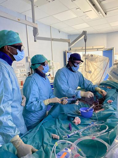 A Vercelli per la prima volta al mondo un intervento di cardiologia seguito in remoto con gli smart glasses A Vercelli per la prima volta al mondo un intervento di cardiologia seguito in remoto con gli smart glasses