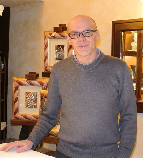 Addio a Pier Carlo Gozzi, conosciutissimo orafo di Gattinara Addio a Pier Carlo Gozzi, conosciutissimo orafo di Gattinara