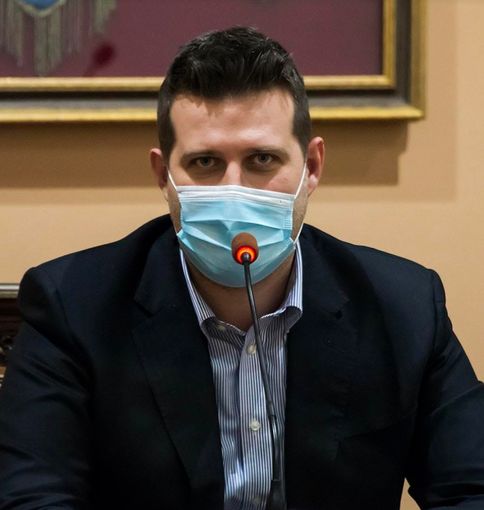 «Verremo a prendervi uno per uno...»: 57enne denunciato per le minacce a Tiramani «Verremo a prendervi uno per uno...»: 57enne denunciato per le minacce a Tiramani