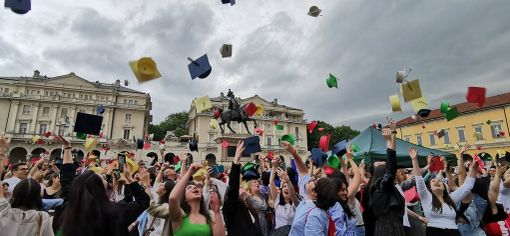 I laureati di Upo hanno celebrato il "Graduation Day" FOTO