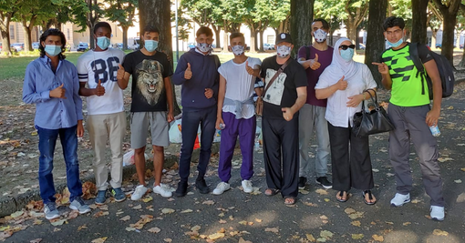 I migranti afghani e pakistani trasferiti ai Cas di Caresana e Crescentino