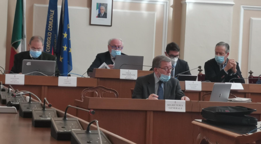 Lega: «Un sì convinto alle variazioni di bilancio»