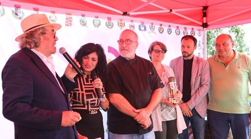 Santena (TO): Il ristorante Monti di Torino vince il primo premio del contest "Il fascino dell'Asparago e dei Fiori eduli" Santena (TO): Il ristorante Monti di Torino vince il primo premio del contest "Il fascino dell'Asparago e dei Fiori eduli"