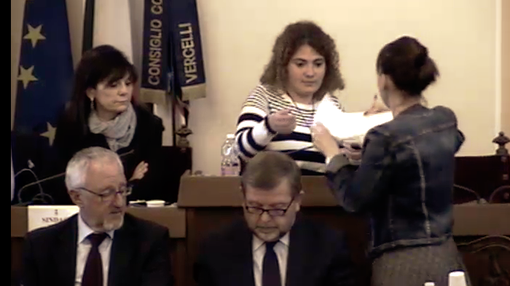 Lite in aula, ne fa le spese Caradonna Lite in aula, ne fa le spese Caradonna