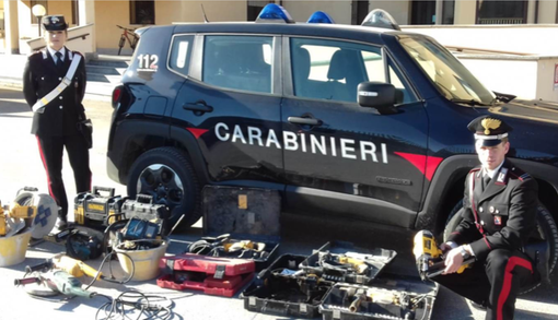 Colpo da 10mila euro nel capannone di un'impresa edile