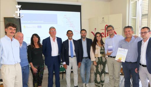 Via Francigena: cultura, turismo e sviluppo del territorio Via Francigena: cultura, turismo e sviluppo del territorio