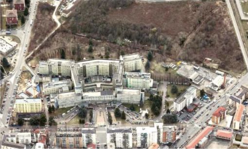 L'ospedale Sant'Andrea come si presenta oggi visto dall'alto L'ospedale Sant'Andrea come si presenta oggi visto dall'alto