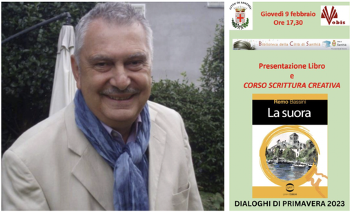 Renzo Bellardone e la locandina dell'appuntamento di giovedì, in biblioteca Renzo Bellardone e la locandina dell'appuntamento di giovedì, in biblioteca