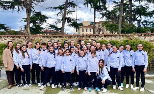 The Black Swan torna da Stoccarda con primi posti e premi The Black Swan torna da Stoccarda con primi posti e premi