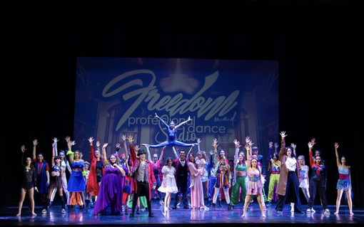 Un momento dello spettacolo Un momento dello spettacolo