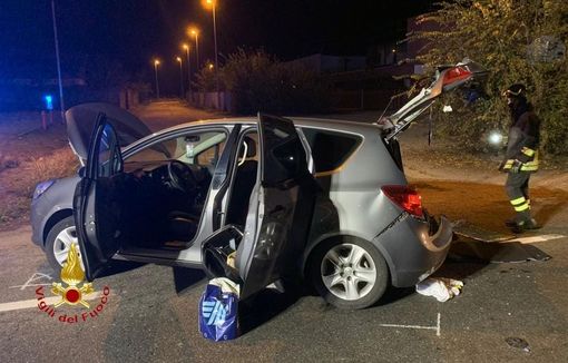 Scontro tra due auto, una donna in ospedale e disagi al traffico Scontro tra due auto, una donna in ospedale e disagi al traffico