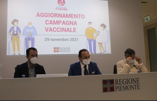 Terze dosi, cambia il metodo di prenotazione. Sarà la Regione a fissare l'appuntamento