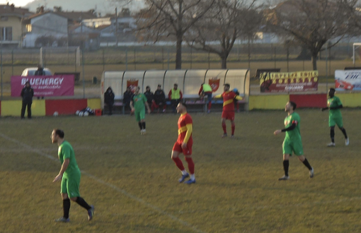La Virtus Vercelli, maglia verde La Virtus Vercelli, maglia verde