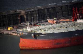 Venezuela, la priorità di Trump resta il petrolio. E la transizione democratica rimane opaca