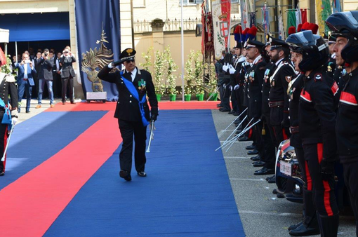 Carabinieri in festa: l'orgoglio della divisa e il servizio alla collettività Carabinieri in festa: l'orgoglio della divisa e il servizio alla collettività