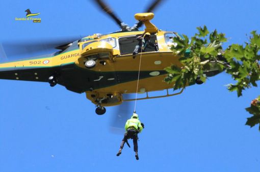 Soccorso Alpino della Guardia di Finanza: 11 persone salvate da inizio agosto Soccorso Alpino della Guardia di Finanza: 11 persone salvate da inizio agosto