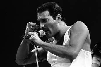 È morta Bibi, la presunta figlia 'segreta' di Freddie Mercury: aveva 48 anni È morta Bibi, la presunta figlia 'segreta' di Freddie Mercury: aveva 48 anni