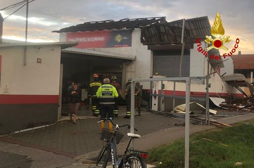 L'intervento dei Vigili del Fuoco a Cigliano