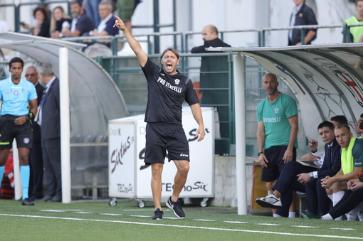 Mister Dossena (Lussoso)