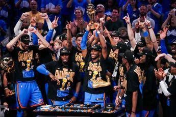 Nba, Oklahoma è campione. Indiana battuta in gara-7 e primo titolo per i Thunder Nba, Oklahoma è campione. Indiana battuta in gara-7 e primo titolo per i Thunder