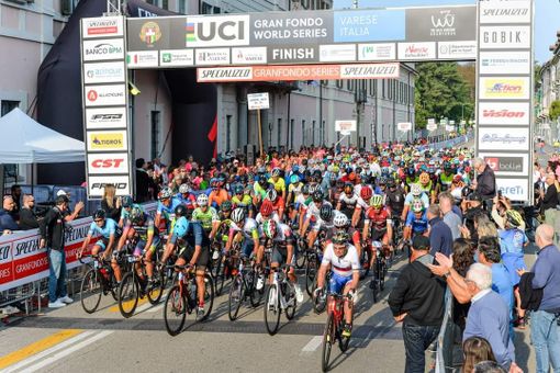 Il Velo Club a Parma, Borgomanero e... Sanremo - FOTO Il Velo Club a Parma, Borgomanero e... Sanremo - FOTO