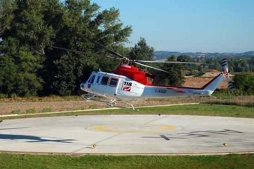 Cavaglià, 19enne rimane incastrato in una macchina agricola, elitrasportato al CTO