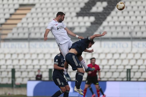 Comi (foto archivio) Comi (foto archivio)