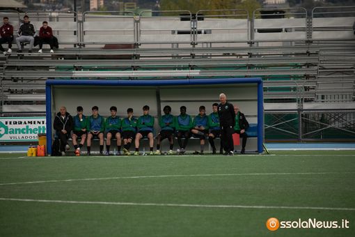 La panchina della Dufour Varallo durante l'incontro di domenica