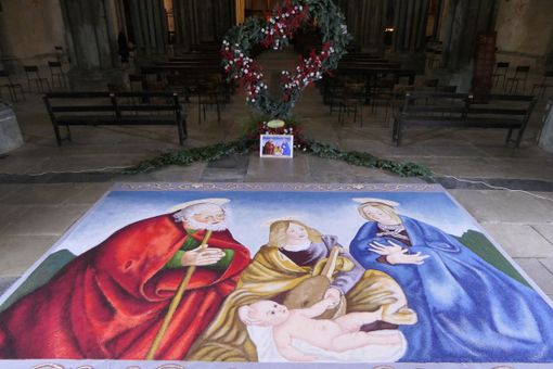 La Natività di Gaudenzio Ferrari accoglie i fedeli in Sant'Andrea - FOTO