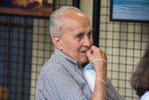 Compie 90 anni il maestro Arturo Pugno, massimo esperto di pesca "alla valsesiana"