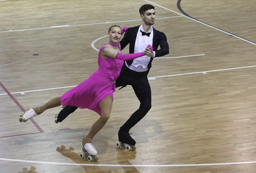 Ottimo debutto per l’A.s.d. Skating Vercelli Ottimo debutto per l’A.s.d. Skating Vercelli