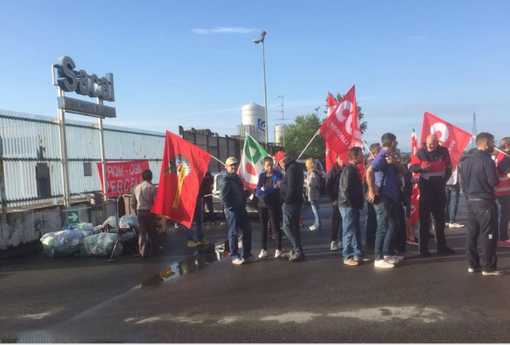 Licenziamento collettivo per gli 86 lavoratori Sacal Licenziamento collettivo per gli 86 lavoratori Sacal