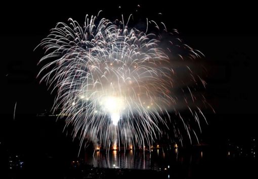 Festival di Sanremo: oggi l’opening day con l’accensione del molo, ecco il Qr Code per seguire i fuochi