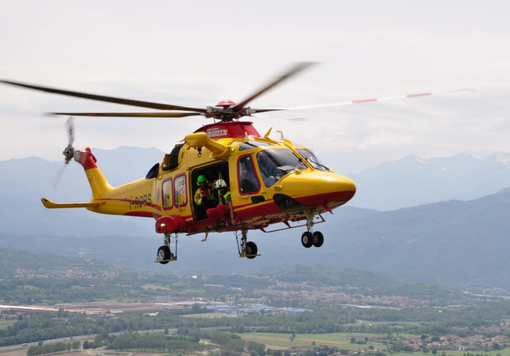 Terribile frontale: morta una donna, due feriti Terribile frontale: morta una donna, due feriti