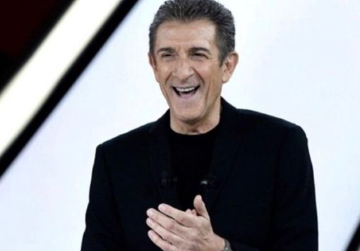 Passione di Sordevolo, il consiglio di Ezio Greggio: “Andate a vederla” Passione di Sordevolo, il consiglio di Ezio Greggio: “Andate a vederla”