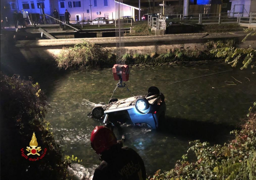 Dramma a Tronzano: con l'auto precipita nel canale Depretis