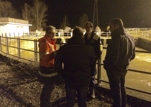 La piena passa (lentamente): per questa volta scampato pericolo