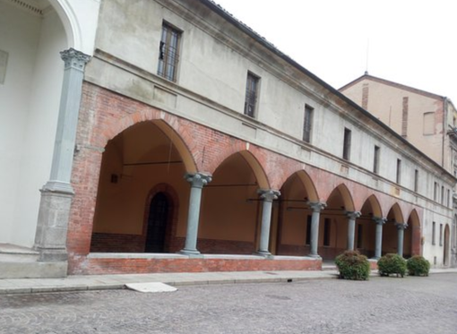 Il Dugentesco Il Dugentesco