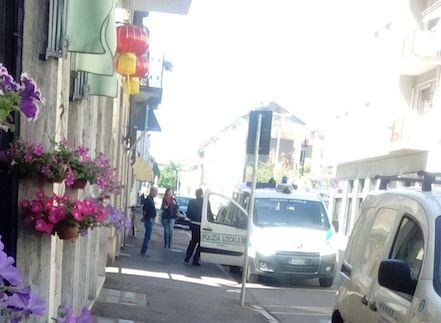 Ragazzino in bici investito in corso De Rege