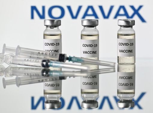 La lotta al virus: via libera al vaccino proteico di Novavax