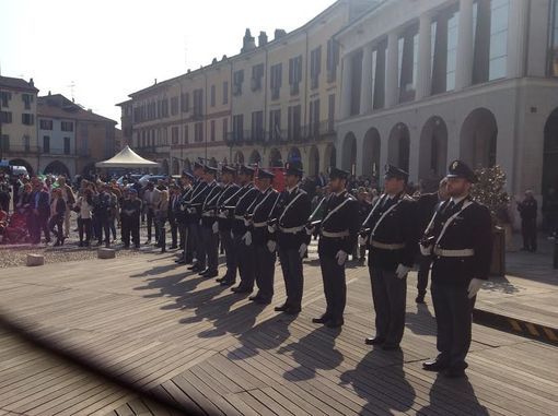 Festa della Polizia, i numeri e le immagini - FOTOGALLERY