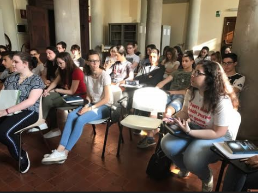 Incontrarsi alla "Locanda dell'ultima solitudine" Incontrarsi alla "Locanda dell'ultima solitudine"