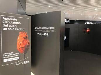 Adr, Jago: "Nella mia opera a Fiumicino il battito che ci collega tutti" Adr, Jago: "Nella mia opera a Fiumicino il battito che ci collega tutti"