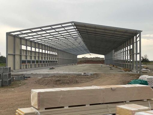 Arborio, diffida contro il maxi allevamento di galline ovaiole