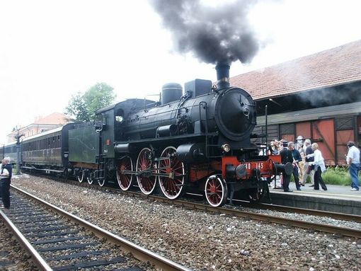 La Novara-Varallo compie 140 anni: cinque viaggi celebrativi con il treno storico