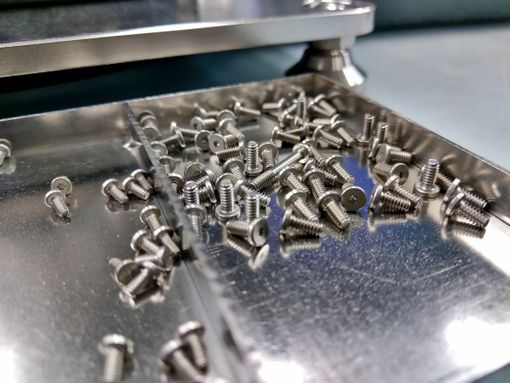 Acciaio inox A2 e A4: differenze, usi e vantaggi nei fissaggi tecnici