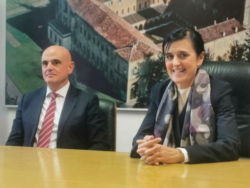 Il questore Giuseppina Suma con il vicario Gonario Antonio Rainone Il questore Giuseppina Suma con il vicario Gonario Antonio Rainone