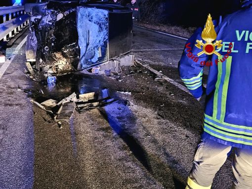 Incidente sulla sp 299: un'auto si ribalta Incidente sulla sp 299: un'auto si ribalta